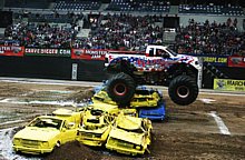 MONSTER JAM